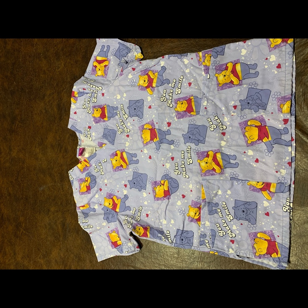Scrub shirt